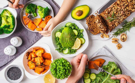 Alimentación saludable para el hígado después de las fiestas