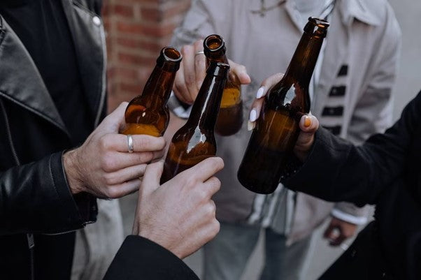 ¿Cómo afectan las bebidas alcohólicas al hígado?